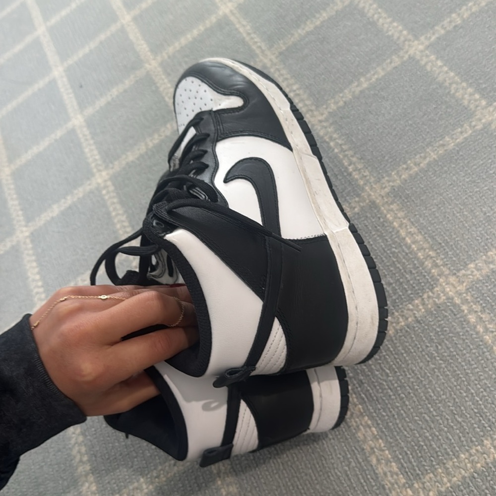 Nike dunks - Picture 3 of 4